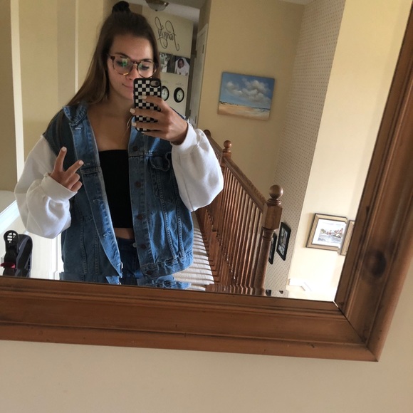 Meet your Posher, Tara - Picture 1 of 1